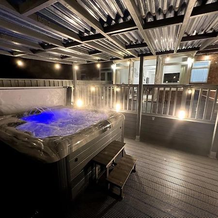 Numero Venti Aparthouse Wifi Parking Hot Tub 泰恩河畔纽卡斯尔 外观 照片