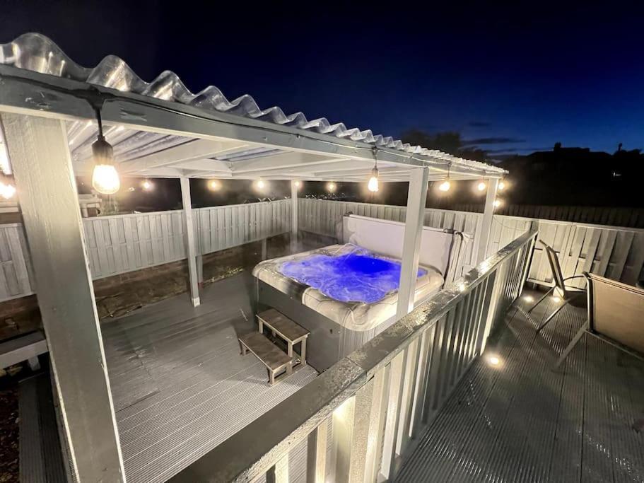 Numero Venti Aparthouse Wifi Parking Hot Tub 泰恩河畔纽卡斯尔 外观 照片